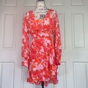NWT Calvin Klein Floral-Print V-Neck Chiffon Long Sleeve Dress